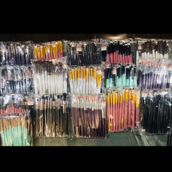 20 pcs make up brushes - Picture 2 of 2
